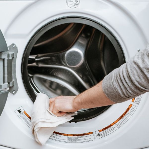 Vinegar helps to preserves the efficiency of your washing machine