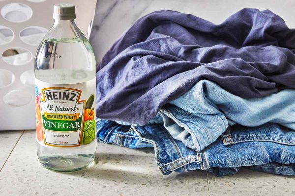 Vinegar in Laundry