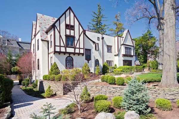 many Tudor Revival homes are found in the northern United States